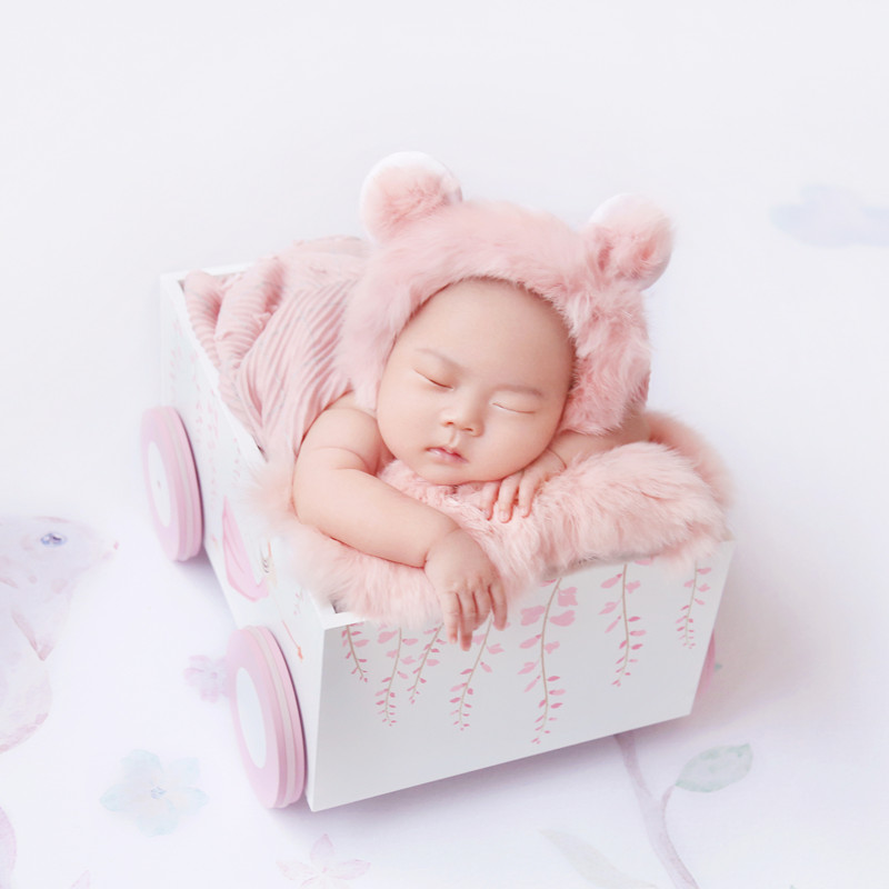 vintage wooden prop baby carri - Photography Composition recension och pris