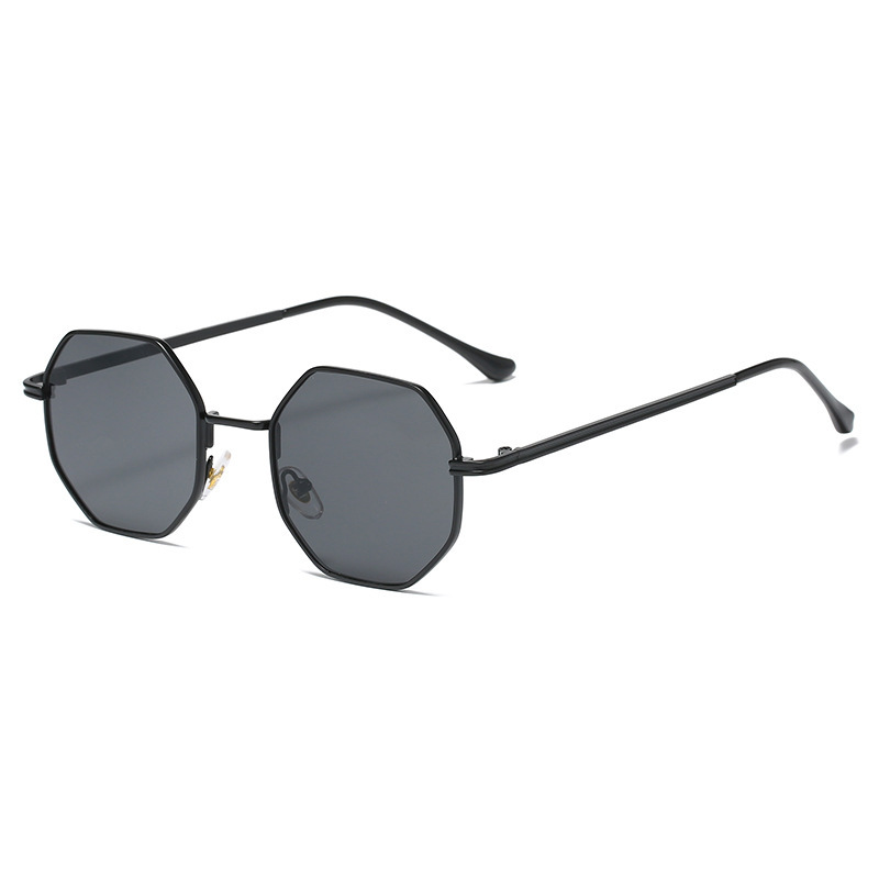 New retro small frame sunglass - Photography Of A Man recension och pris
